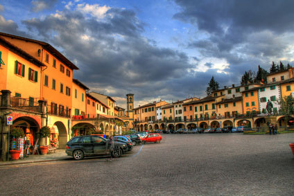 La place du marché à Greve