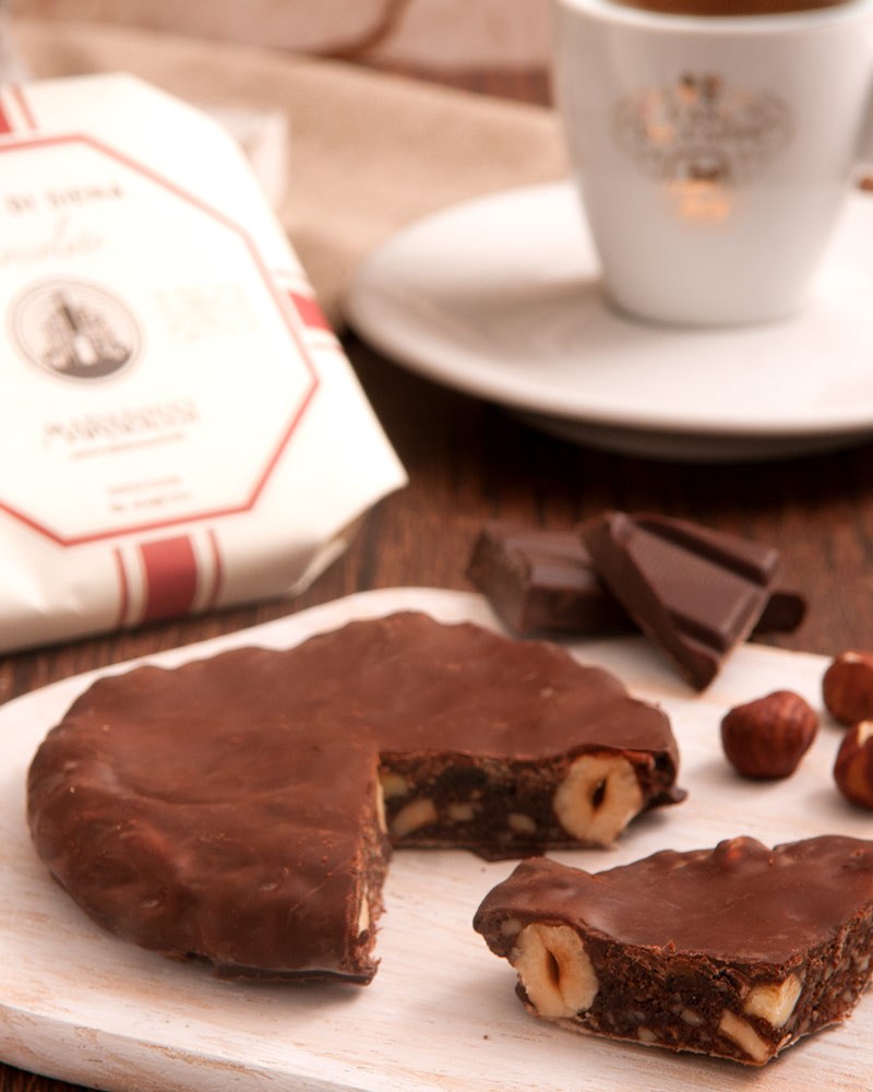 Panforte mit Schokolade – mit Schokoladenstücken