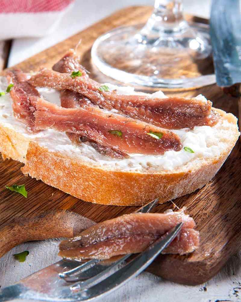Filets d'anchois marinés à l'huile - mer méditerranée Sardellenfilets - aus dem Mittelmeer