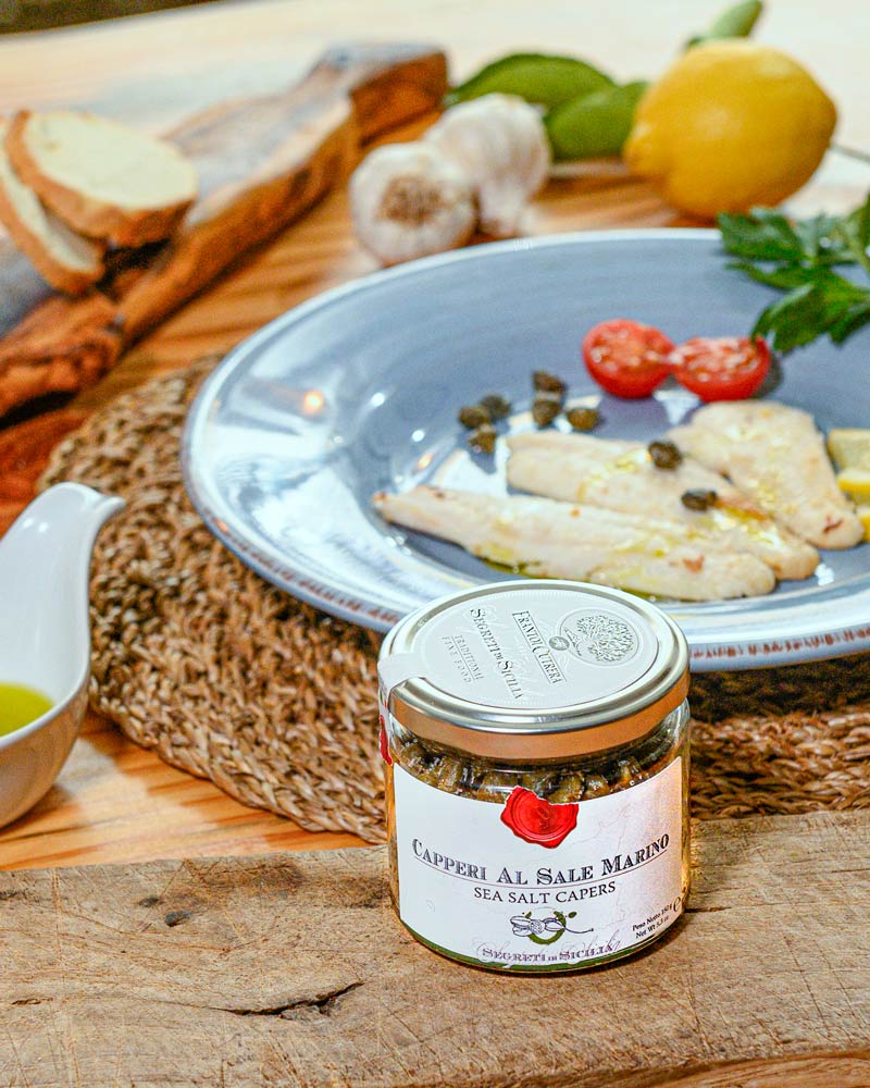 Premium Kapern - in Meersalz – mit passenden Accessoires arrangiert