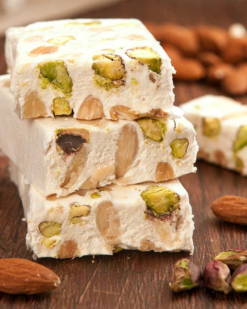 Torrone morbido pistacchi mandorla Torrone morbido pistacchi mandorle