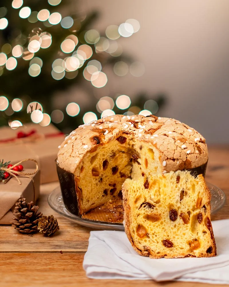 Panettone Classico 750g Klassischer Panettone - im Geschenkkarton – ansprechend in Szene gesetzt